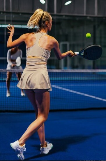 Indoor padel